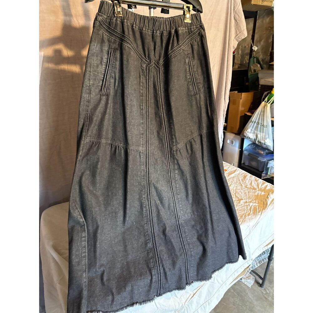 SET of 2 - Blue and Grey Denim Maxi Skirts - Adorable Embellishment s L - Picture 9 of 11